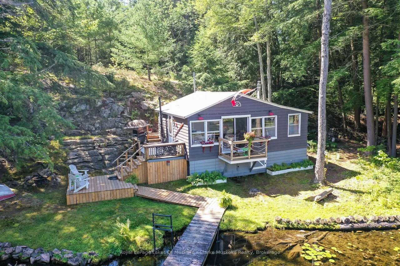 38 Island 130 Severn River