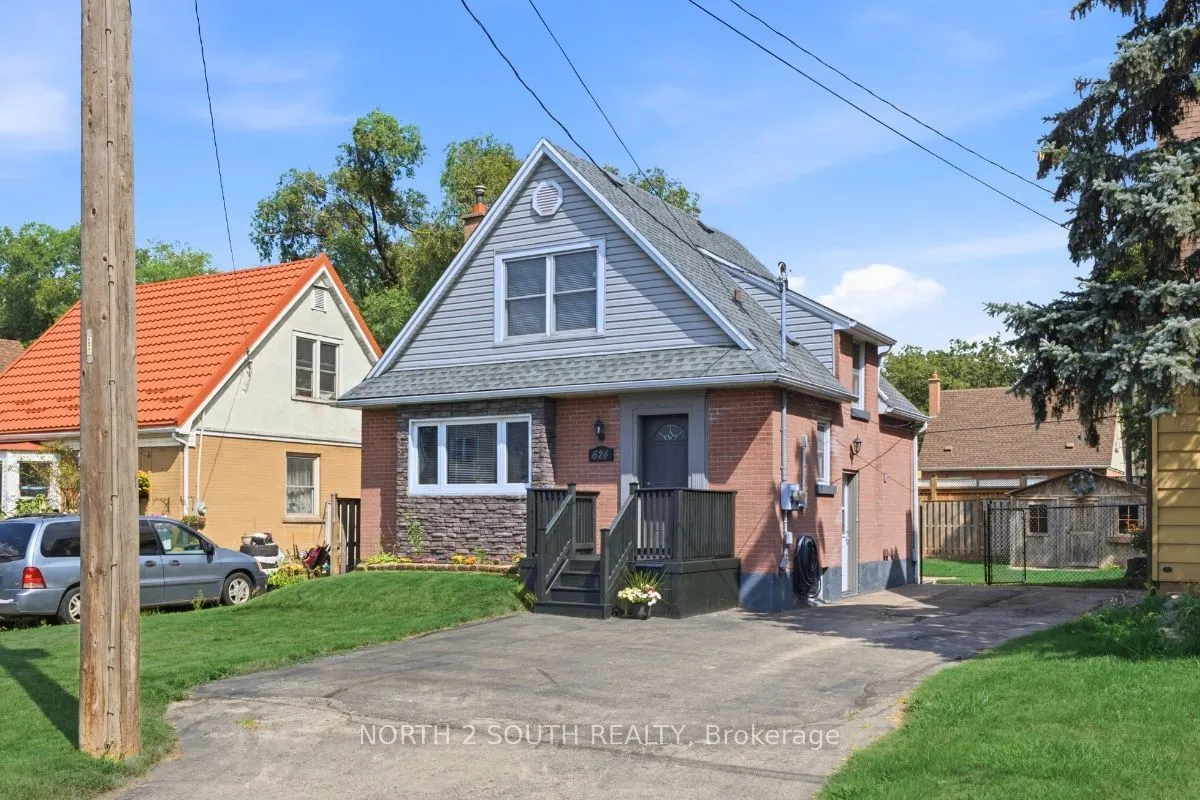 624 Brighton Avenue — photo 3