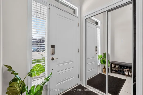 19 Willow Lane — photo 2