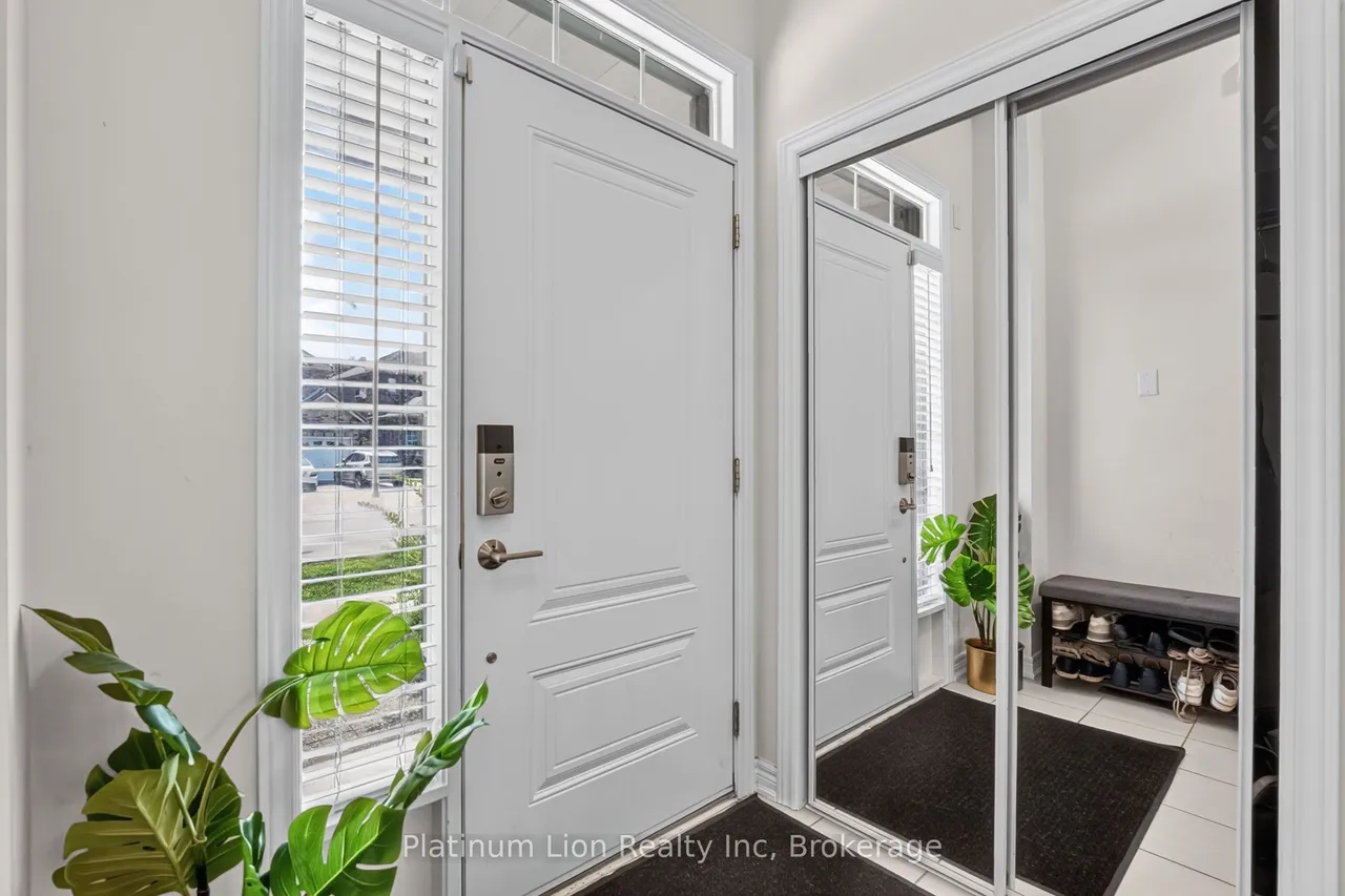 19 Willow Lane — photo 2