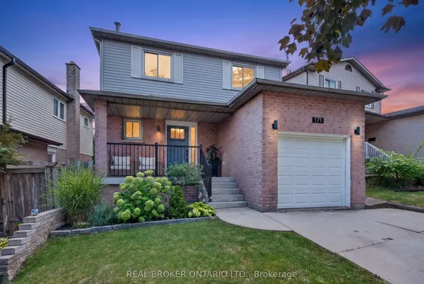 171 Golfwood Drive — photo 2