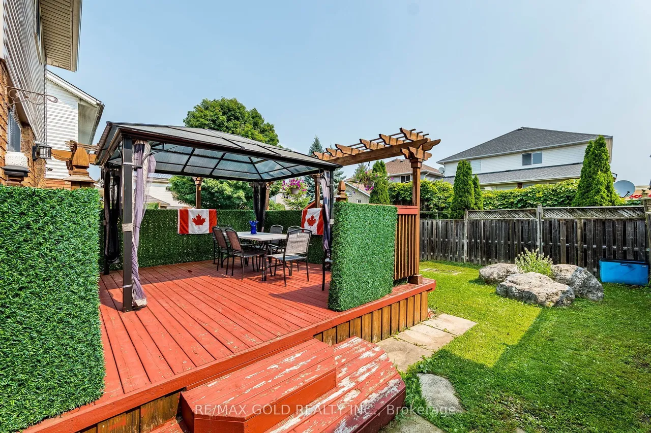 6 Moffatt Lane — photo 49