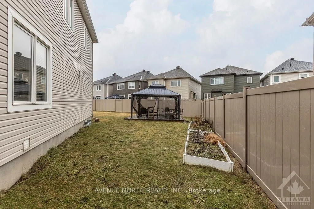 190 BARTONIA Circle — photo 30