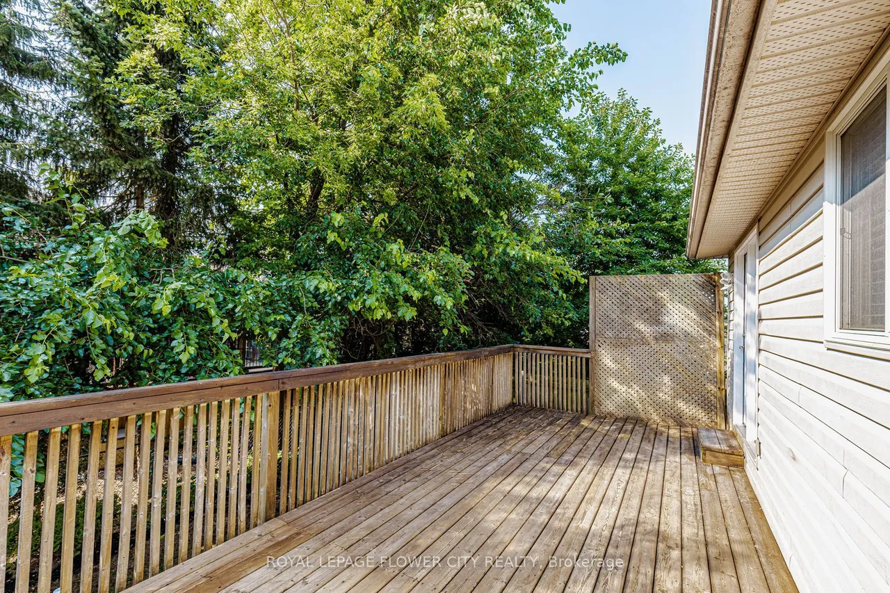 47 Queensway Drive — photo 50