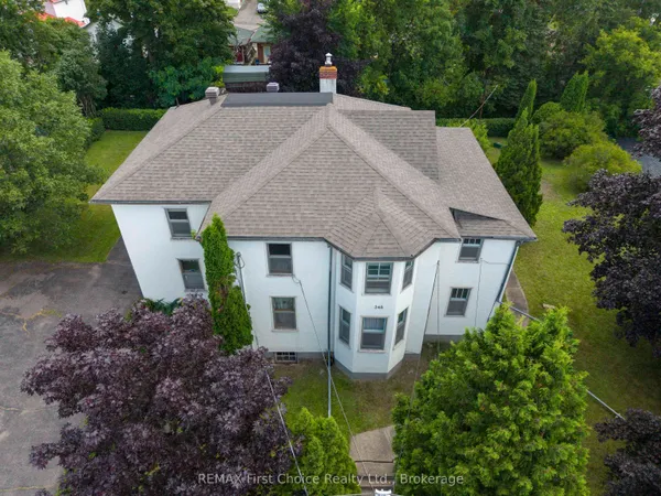 348 Ambrose Street — photo 2