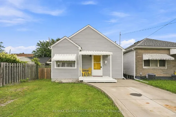 328 Woodward Avenue