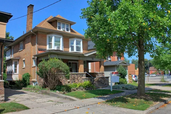 22 Blake Street — photo 2