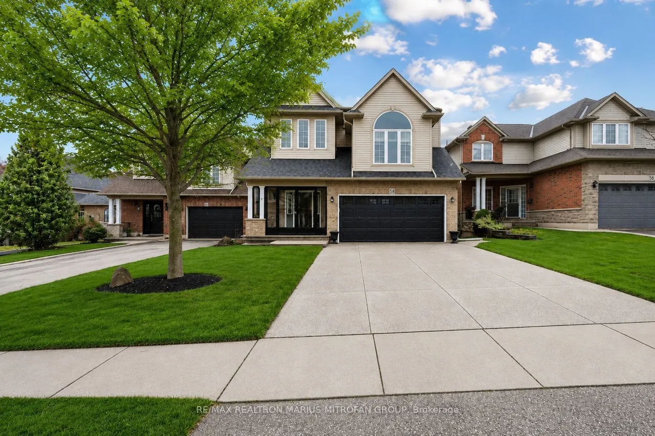 58 Whiterock Avenue
