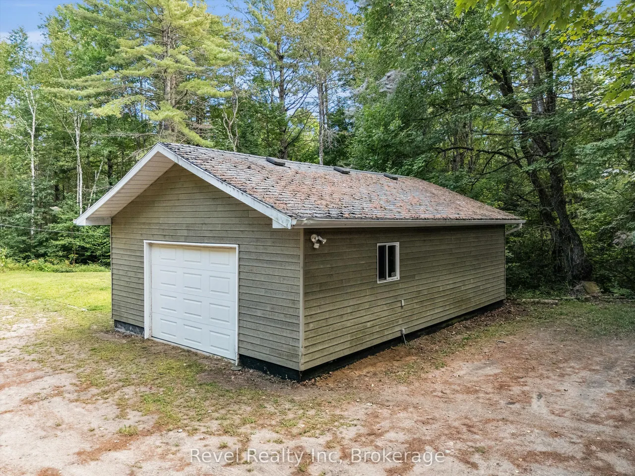 1326 Echo Lake Road — photo 2