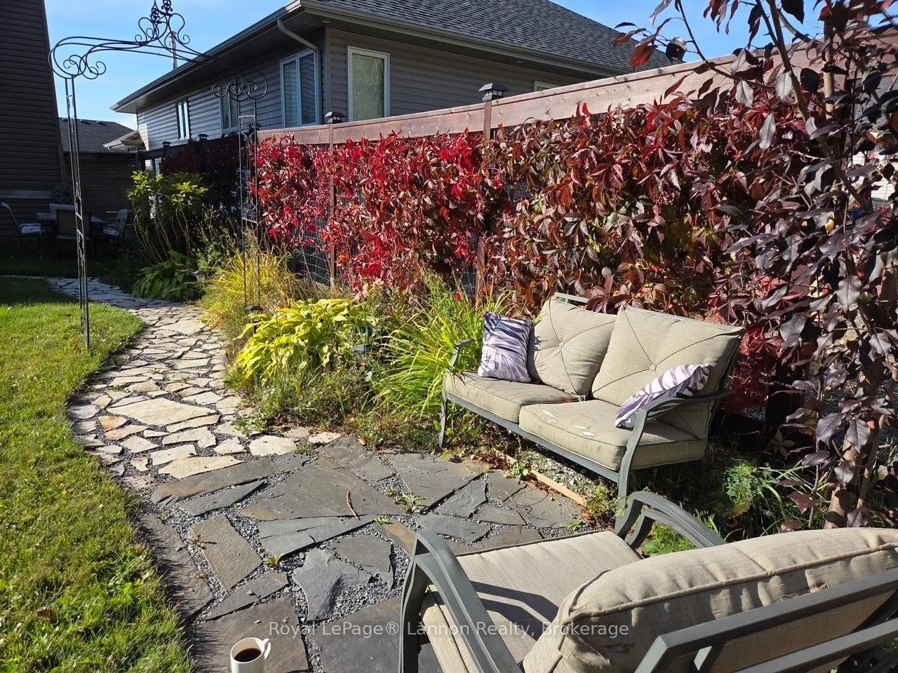 145 Dogwood Crescent — photo 45