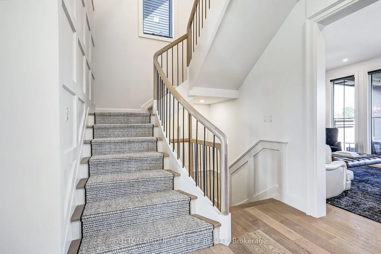 239 Foxborough Place — photo 2