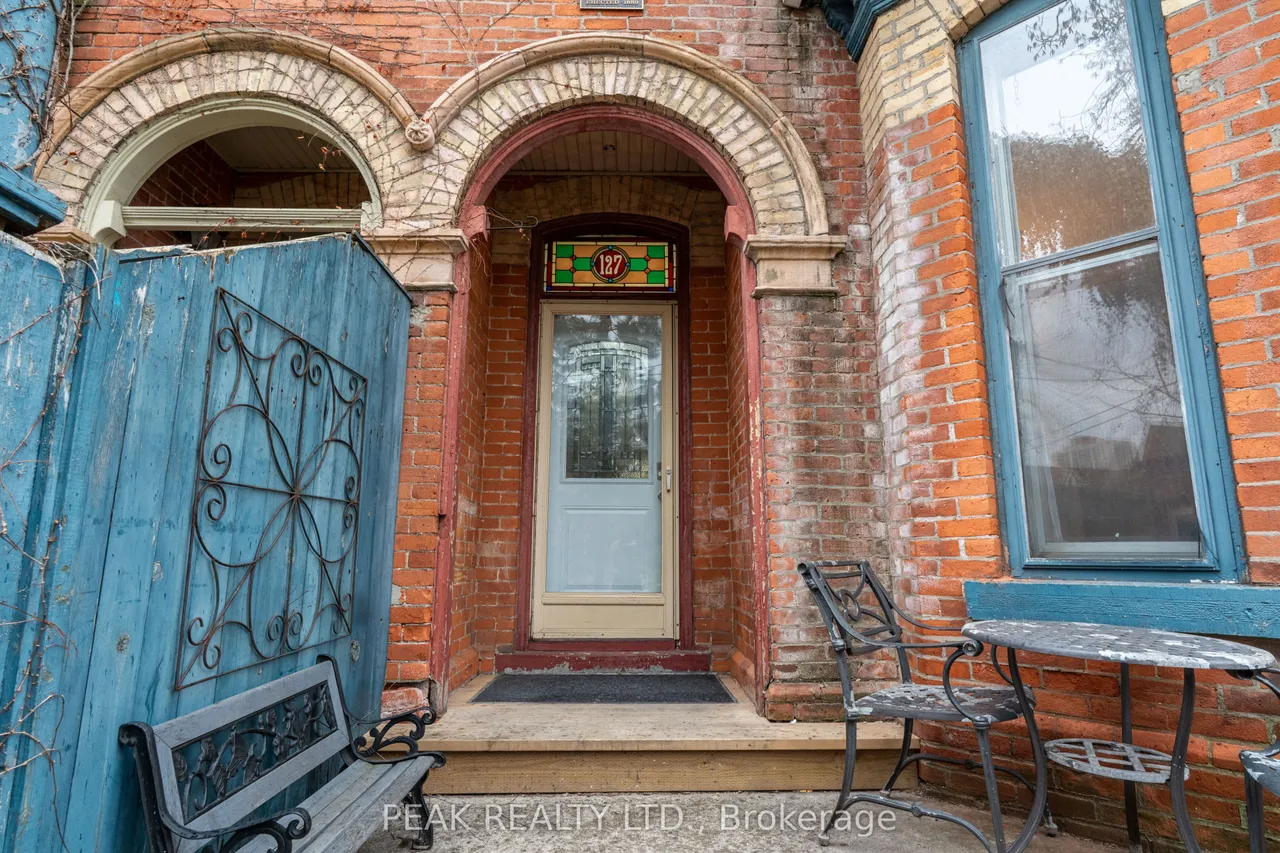127 East Avenue S