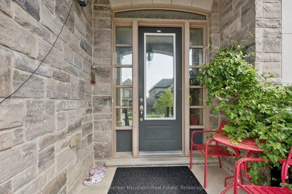 216 Forest Creek Drive — photo 2