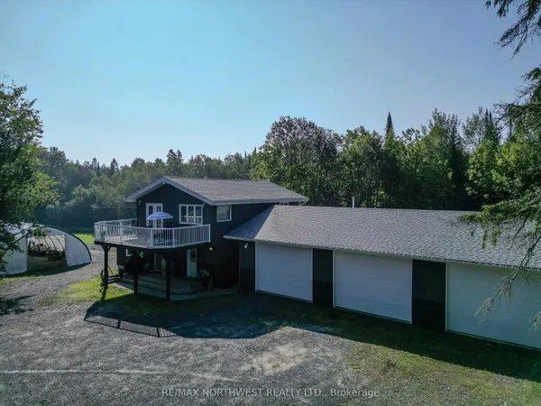 1829 Highway 17 West — photo 2