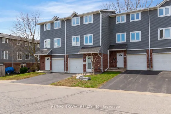 56 Harris Avenue — photo 2