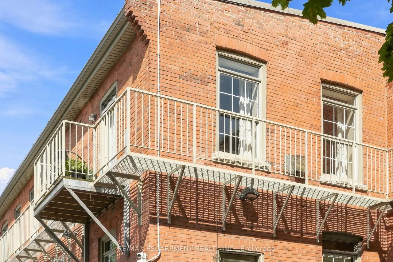 54 Alanson Street — photo 26