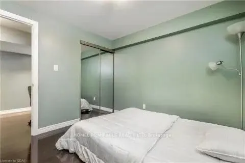4 Clairfields Drive W — photo 49