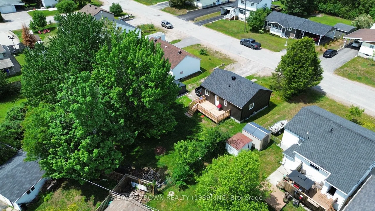 479 Angus Avenue — photo 22