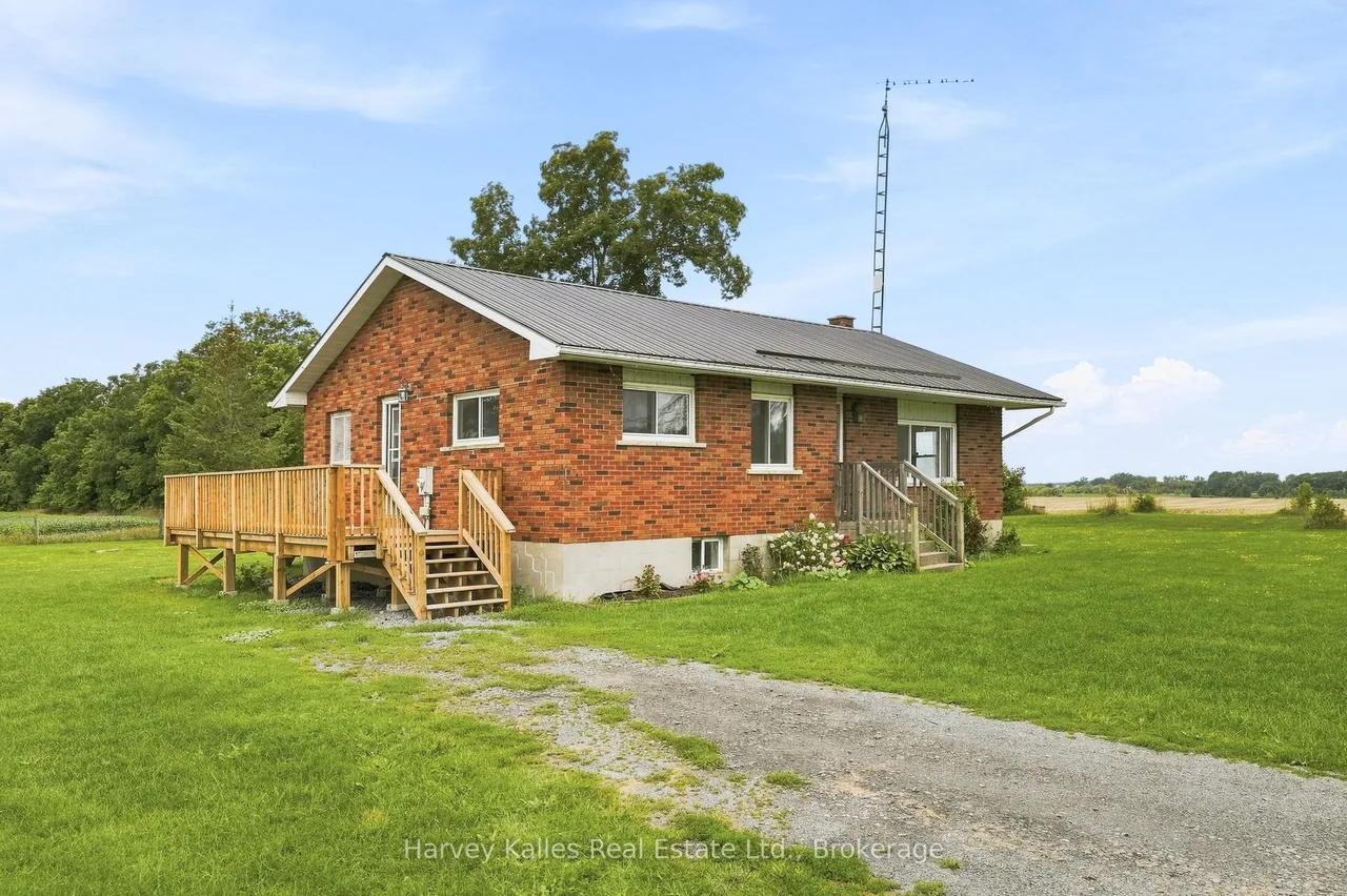 147 Caughey Road — photo 37