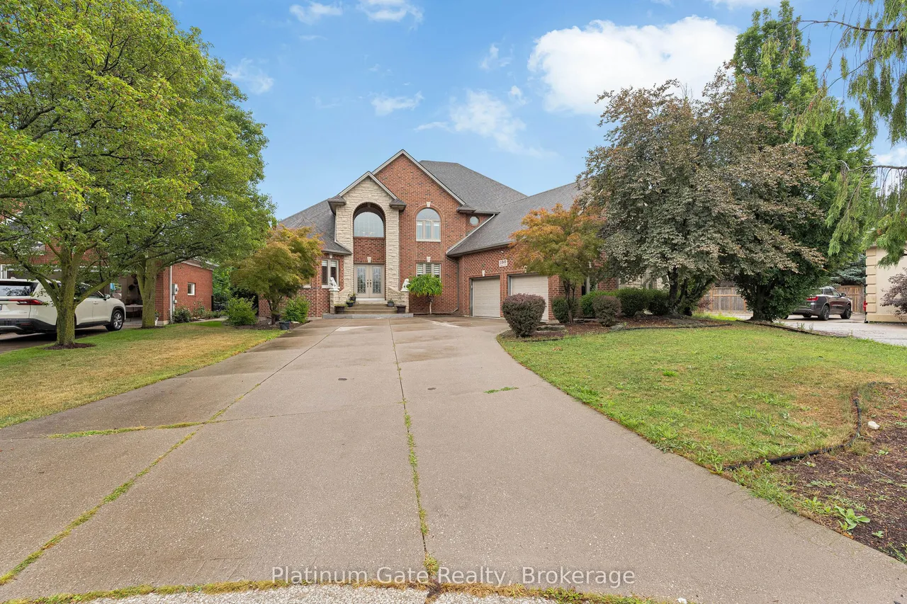 150 Seymour Crescent