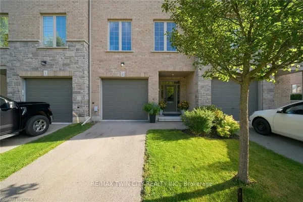30 Balmoral Street — photo 2