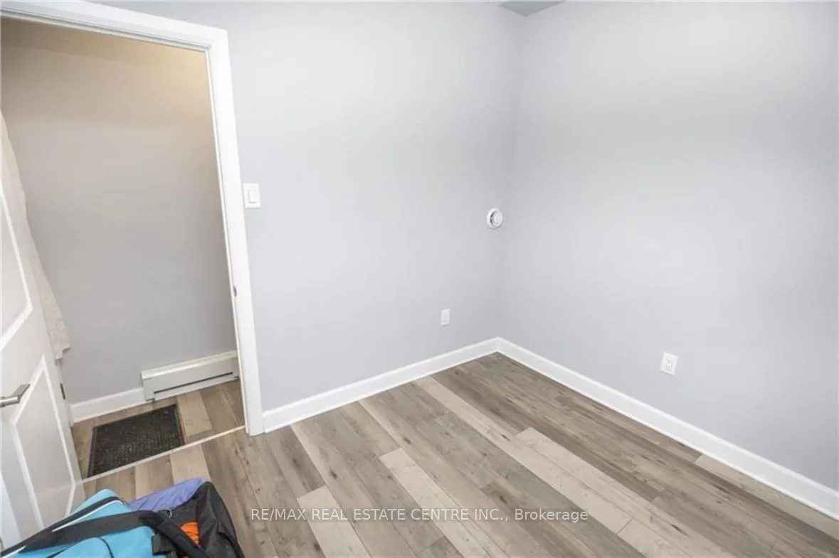 1403 Sault Street — photo 5