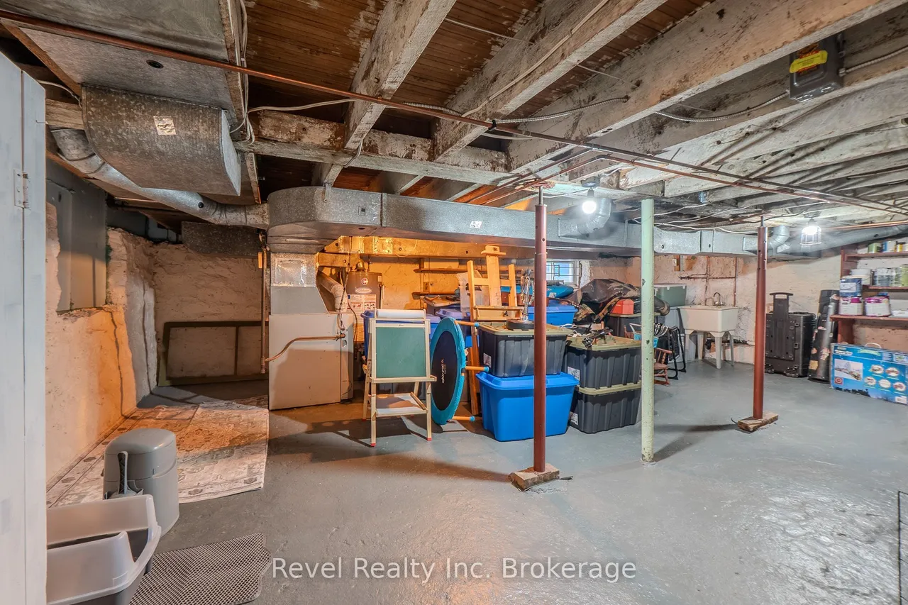 651 Jane Street — photo 36