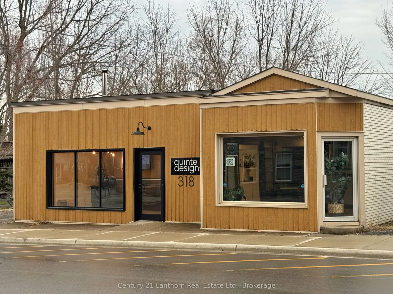 318 Picton Main Street