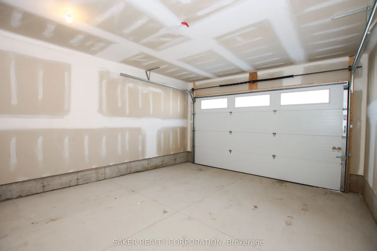 575 REGENT Street — photo 30
