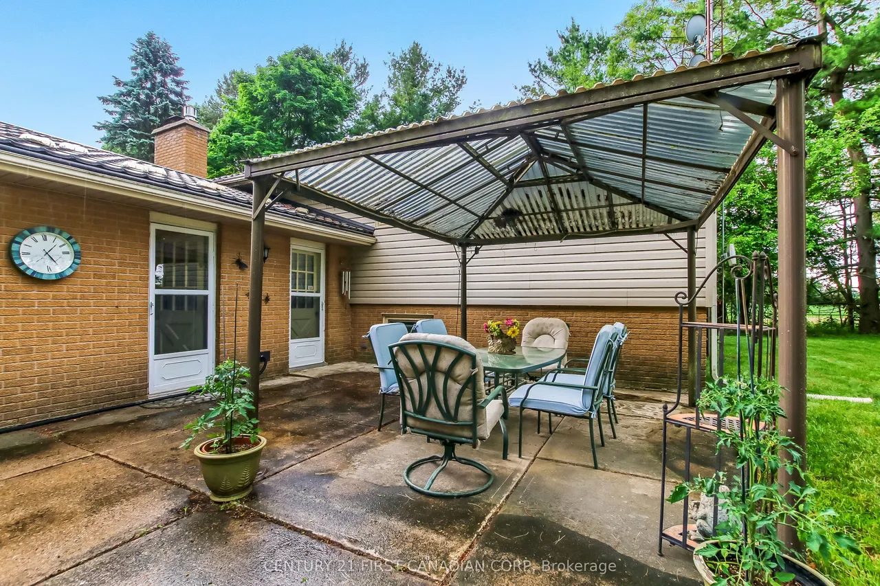 6892 Century Drive — photo 31