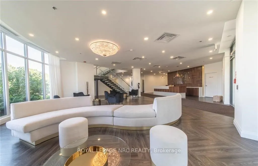 7711 Green Vista Gate — photo 2