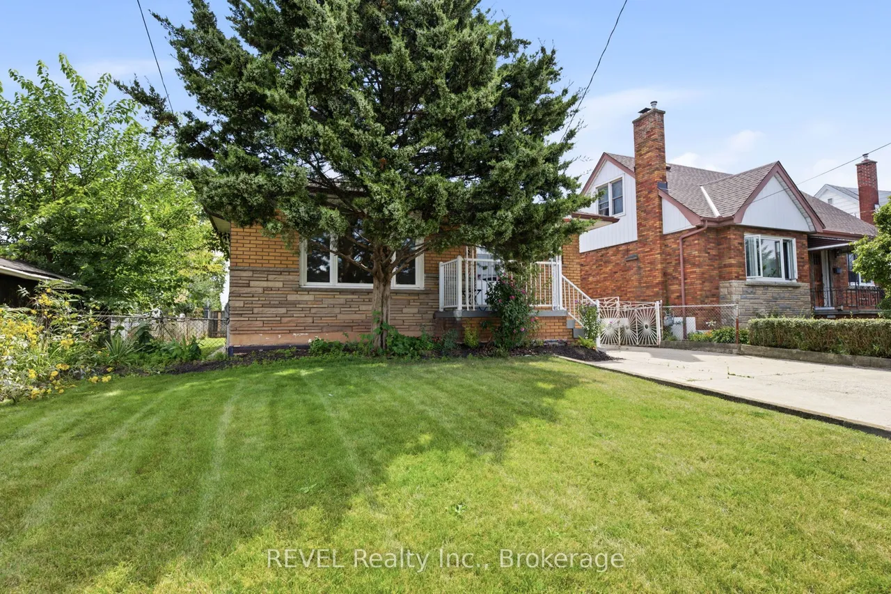 330 Waverly Street — photo 2