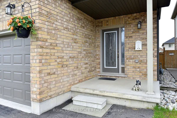 111 Festival Way — photo 2