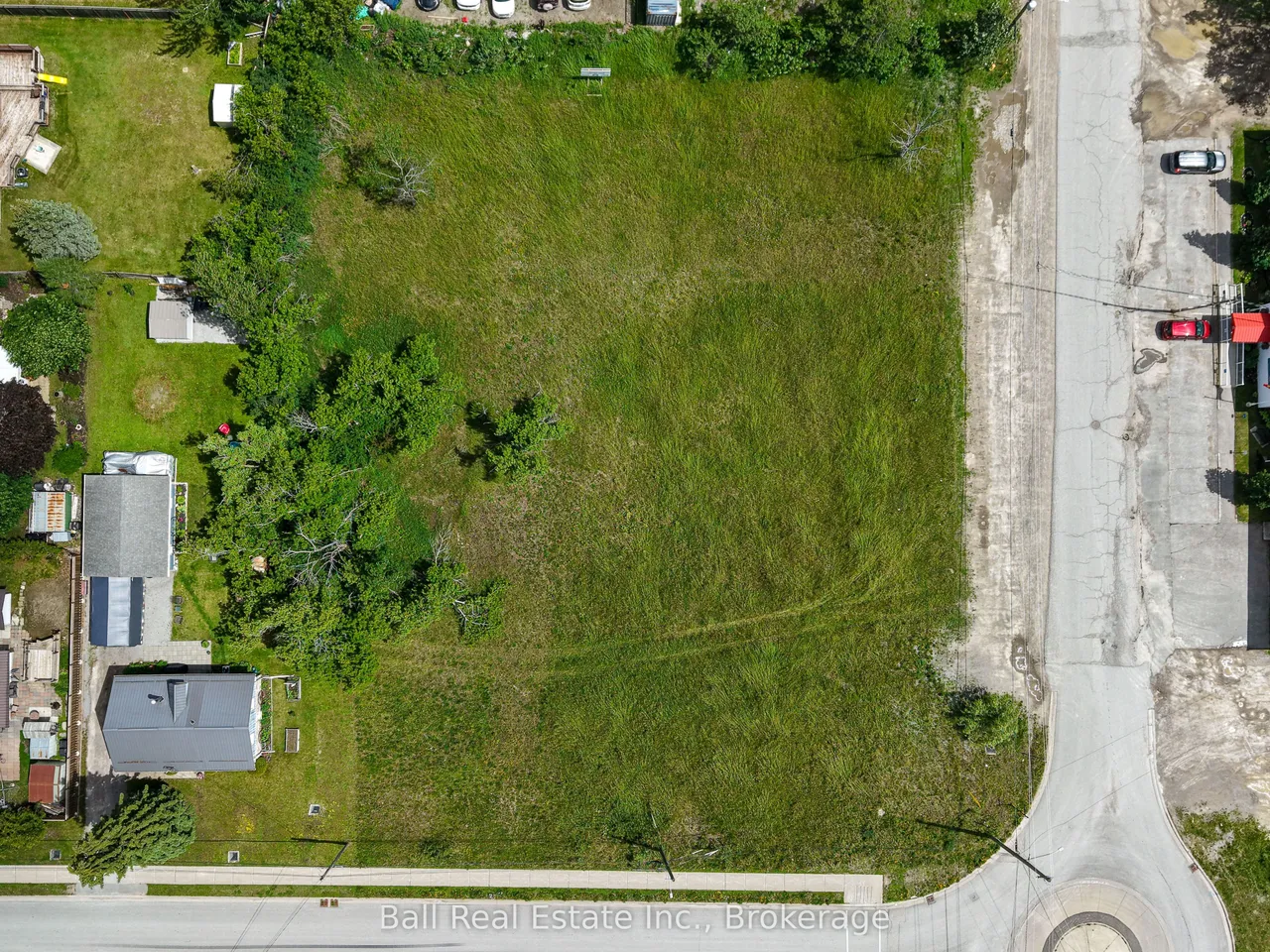 16 Veterans Way — photo 3