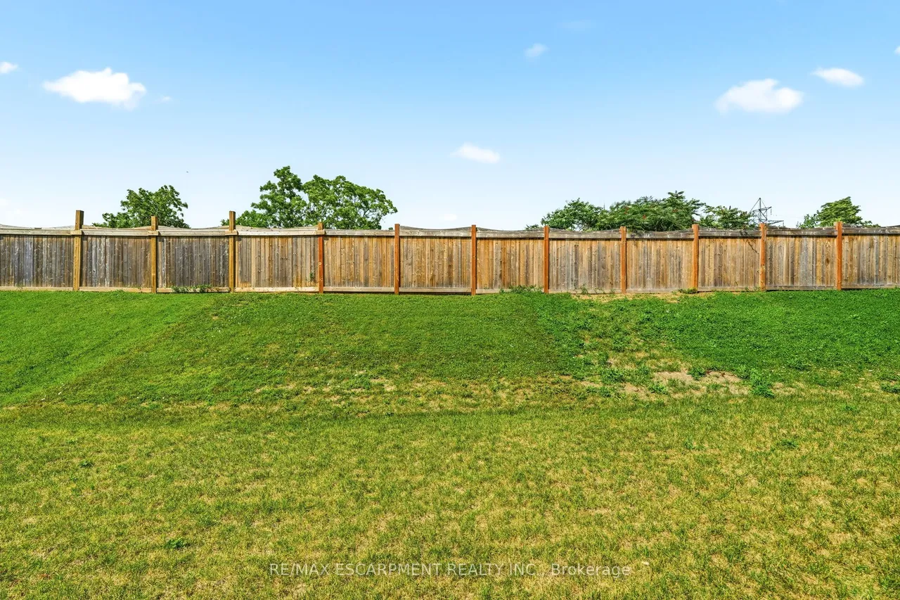 67 PINOT Crescent — photo 49