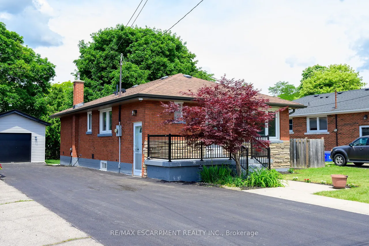 150 Howard Avenue — photo 50
