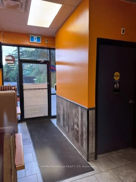 1515 Gordon Street — photo 9