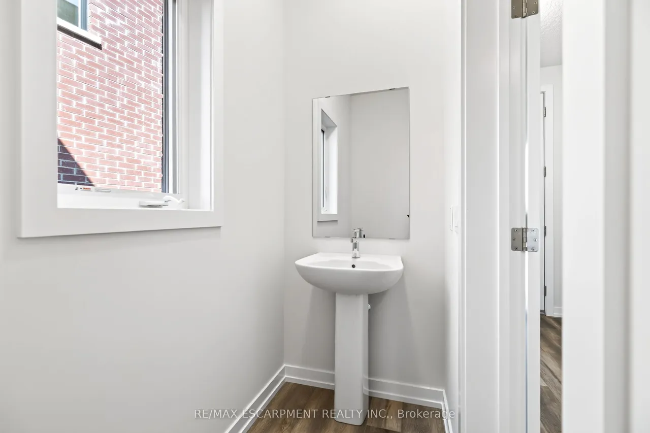96 Valley Trail Place — photo 3