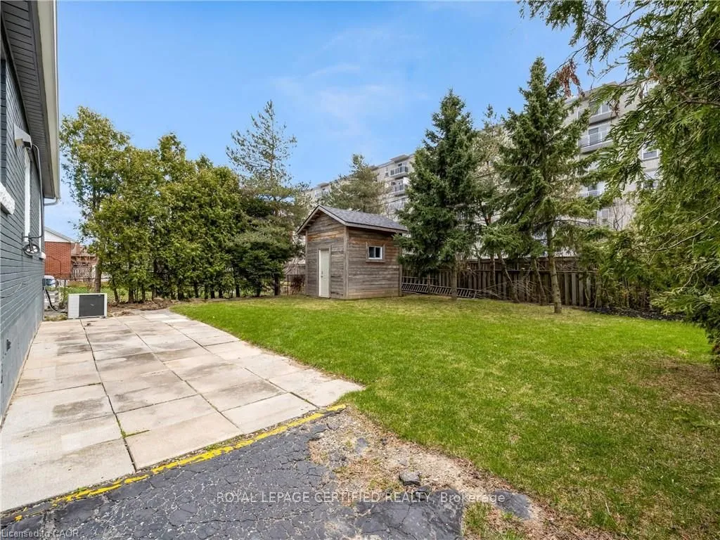 54 Duncombe Drive — photo 40