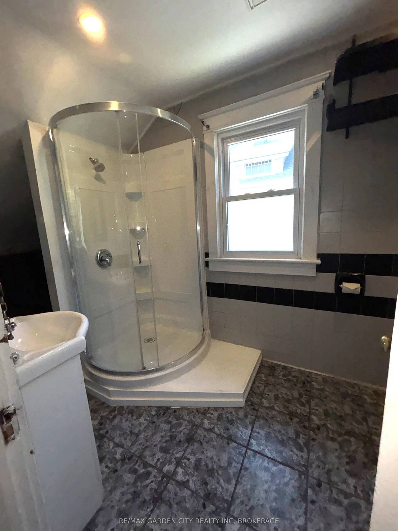 6165 BARKER Street — photo 15