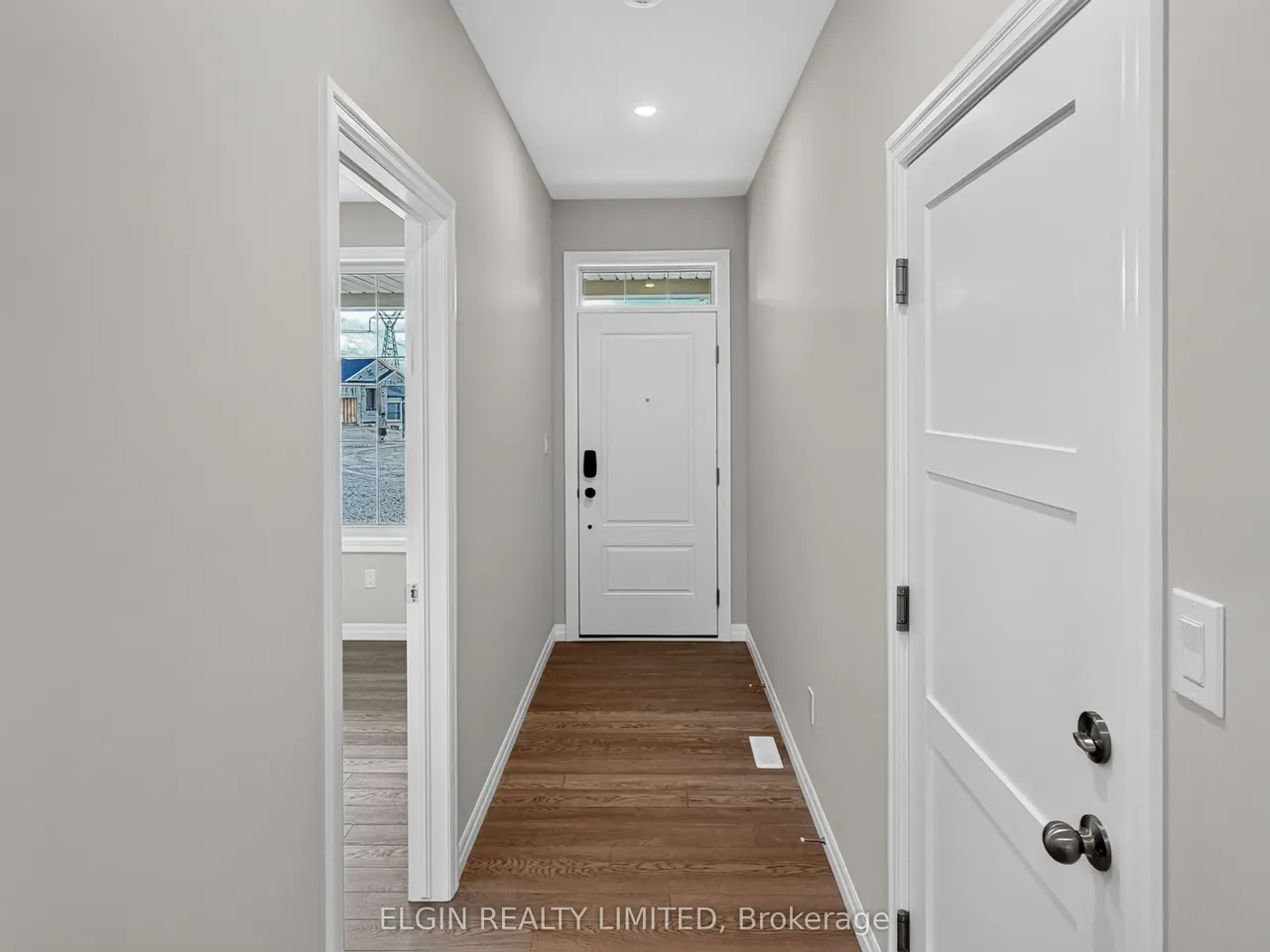 4 Thomas Court — photo 3