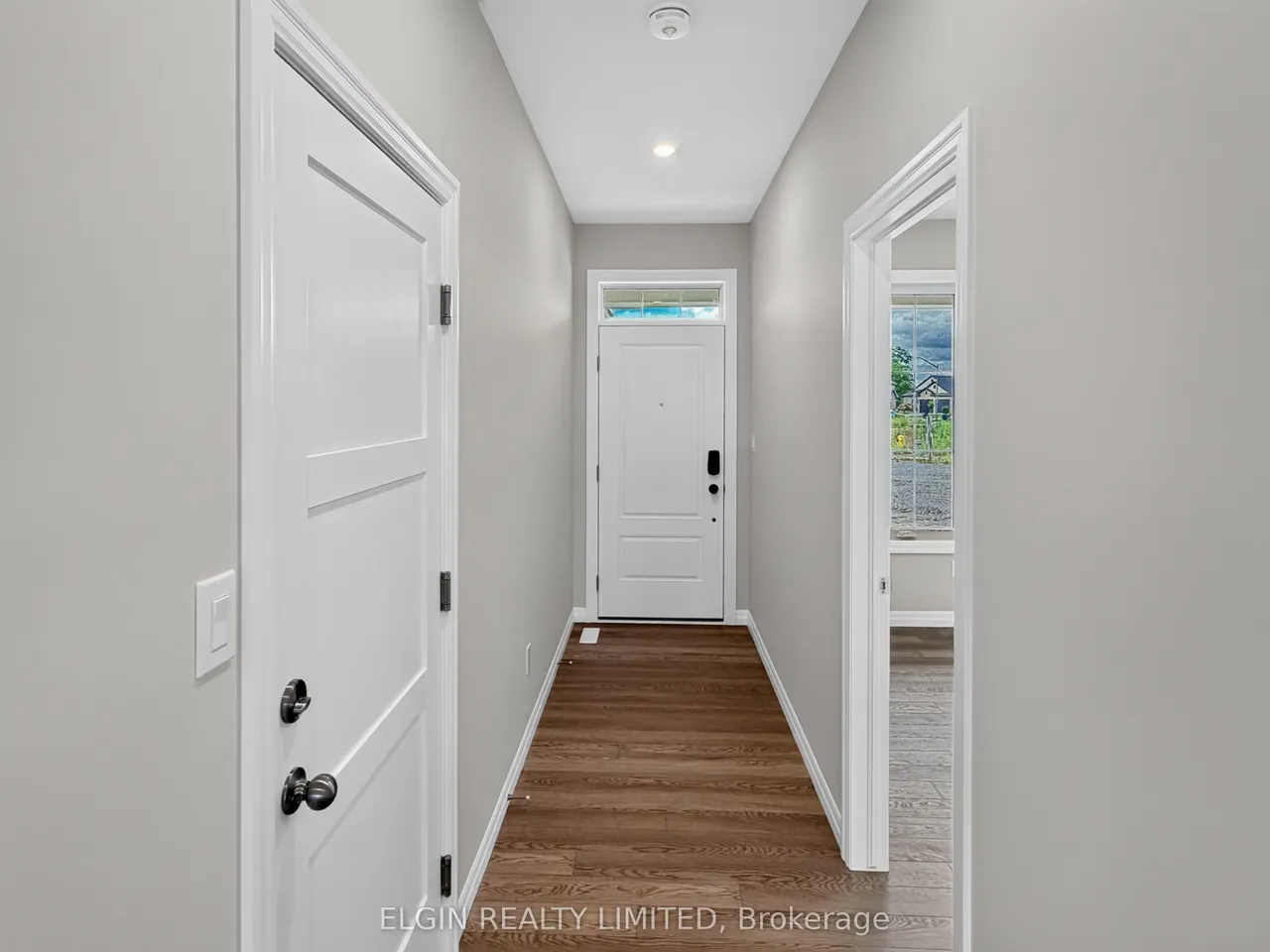 6 Thomas Court — photo 3