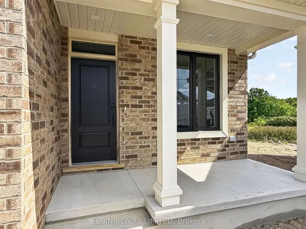8 Thomas Court — photo 2