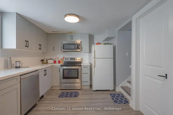 818 Orpington Road — photo 2