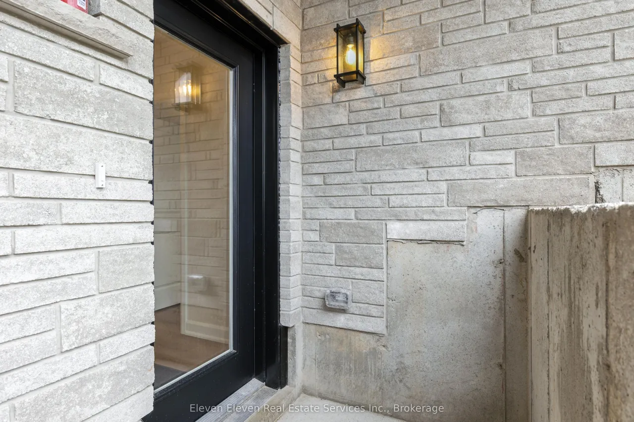 440 Wellington Street E — photo 2