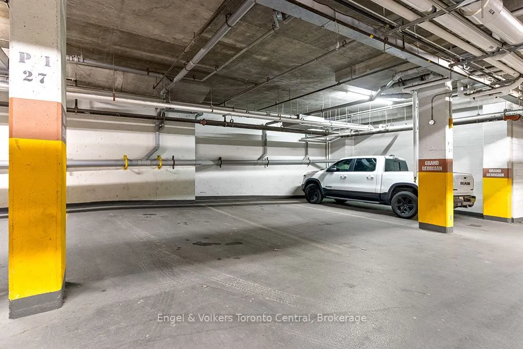 156 Jozo Weider Boulevard — photo 41
