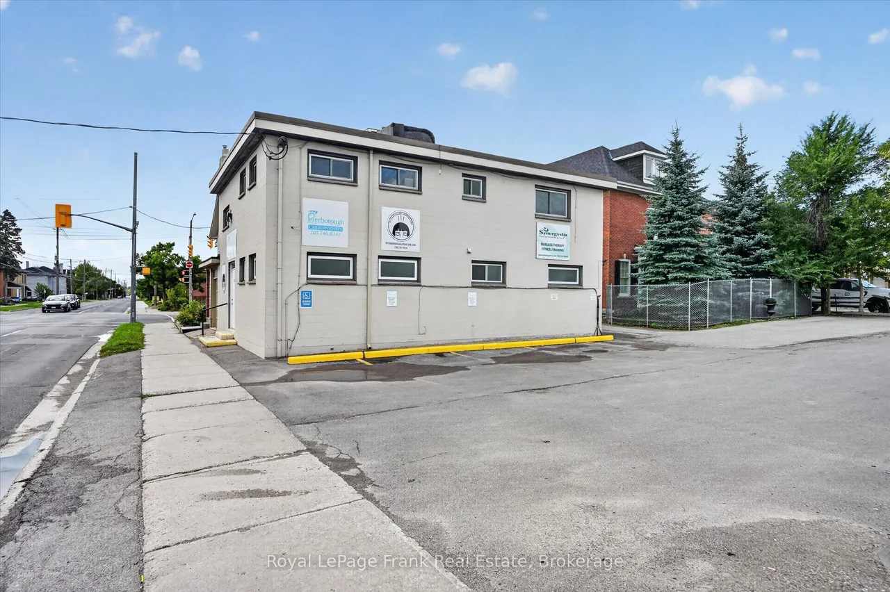 308 Charlotte Street — photo 48