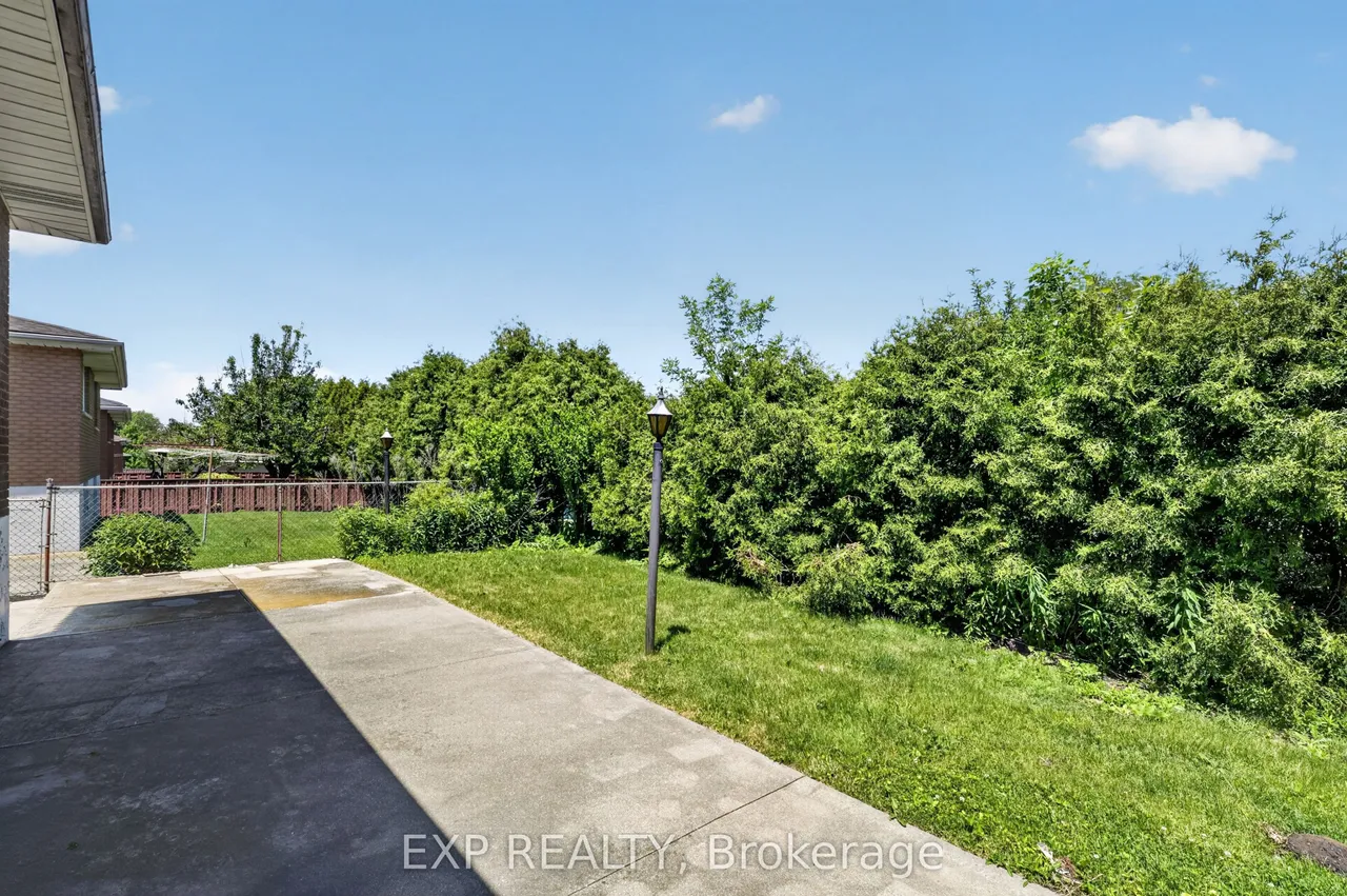 128 Hadeland Avenue — photo 32