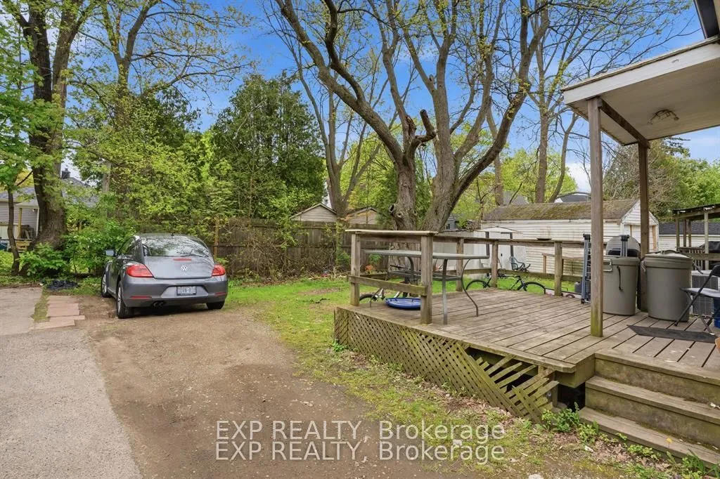 139 Dalewood Avenue — photo 28