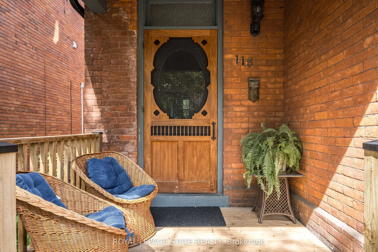 118 Markland Street — photo 3